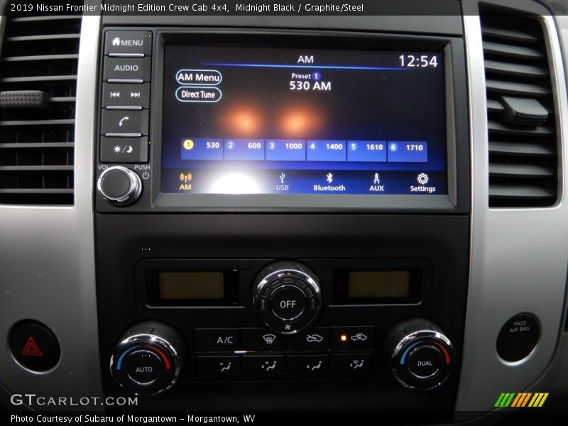 Controls of 2019 Frontier Midnight Edition Crew Cab 4x4