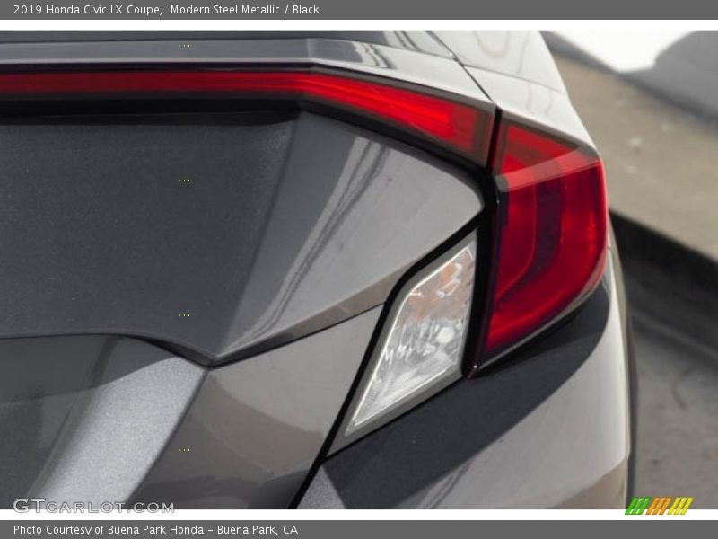 Modern Steel Metallic / Black 2019 Honda Civic LX Coupe