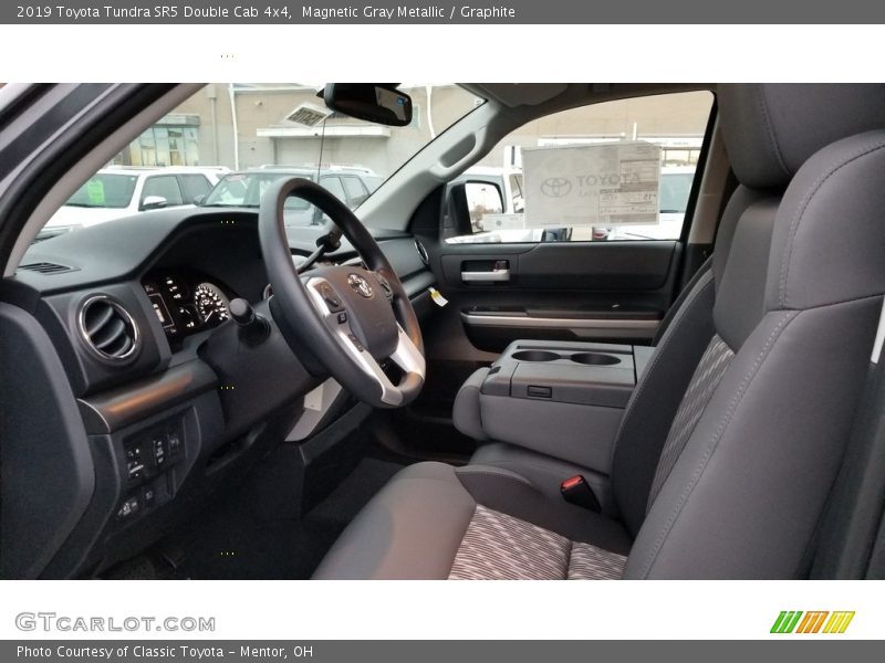 Magnetic Gray Metallic / Graphite 2019 Toyota Tundra SR5 Double Cab 4x4