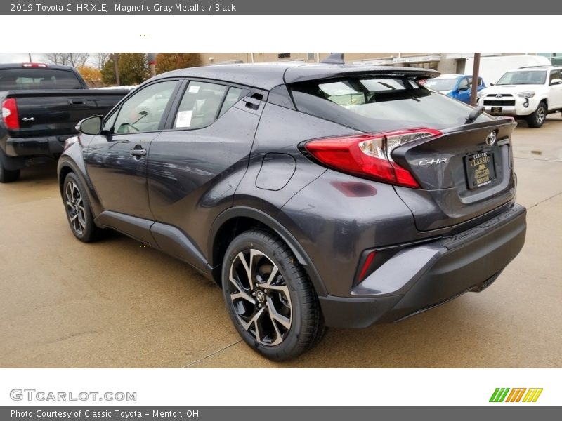 Magnetic Gray Metallic / Black 2019 Toyota C-HR XLE