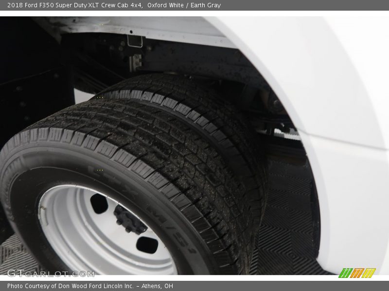 Oxford White / Earth Gray 2018 Ford F350 Super Duty XLT Crew Cab 4x4