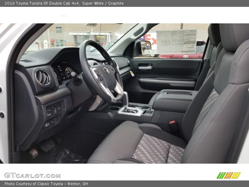 Super White / Graphite 2019 Toyota Tundra SR Double Cab 4x4