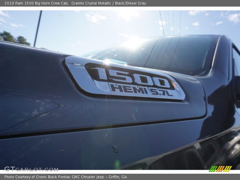 Granite Crystal Metallic / Black/Diesel Gray 2019 Ram 1500 Big Horn Crew Cab