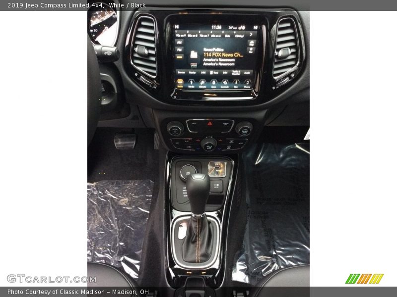 White / Black 2019 Jeep Compass Limited 4x4