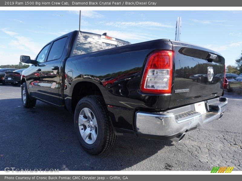 Diamond Black Crystal Pearl / Black/Diesel Gray 2019 Ram 1500 Big Horn Crew Cab