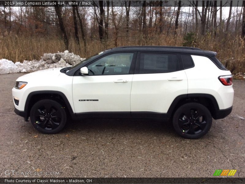 White / Black 2019 Jeep Compass Latitude 4x4