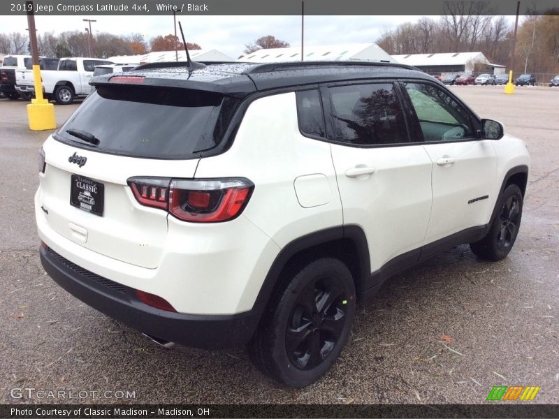 White / Black 2019 Jeep Compass Latitude 4x4