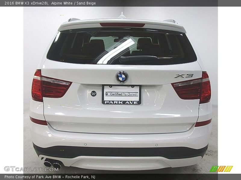 Alpine White / Sand Beige 2016 BMW X3 xDrive28i