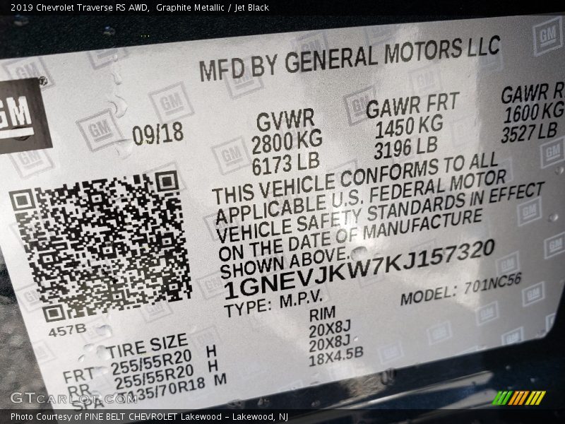 Graphite Metallic / Jet Black 2019 Chevrolet Traverse RS AWD