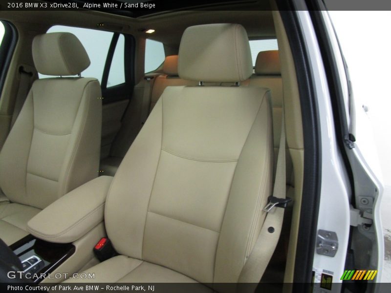 Alpine White / Sand Beige 2016 BMW X3 xDrive28i