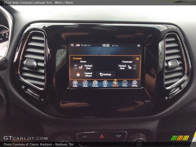 White / Black 2019 Jeep Compass Latitude 4x4