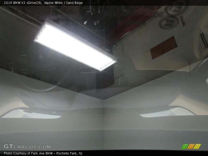 Alpine White / Sand Beige 2016 BMW X3 xDrive28i