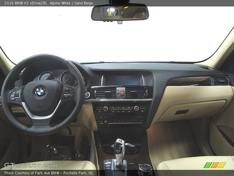 Alpine White / Sand Beige 2016 BMW X3 xDrive28i
