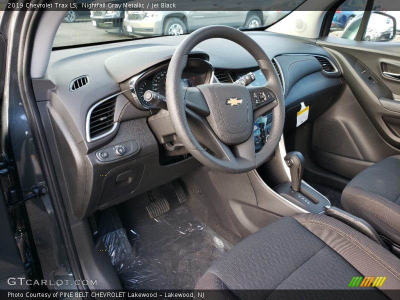 Nightfall Gray Metallic / Jet Black 2019 Chevrolet Trax LS
