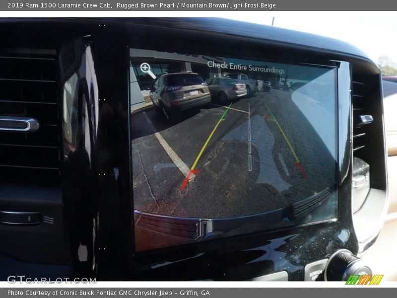 Rugged Brown Pearl / Mountain Brown/Light Frost Beige 2019 Ram 1500 Laramie Crew Cab