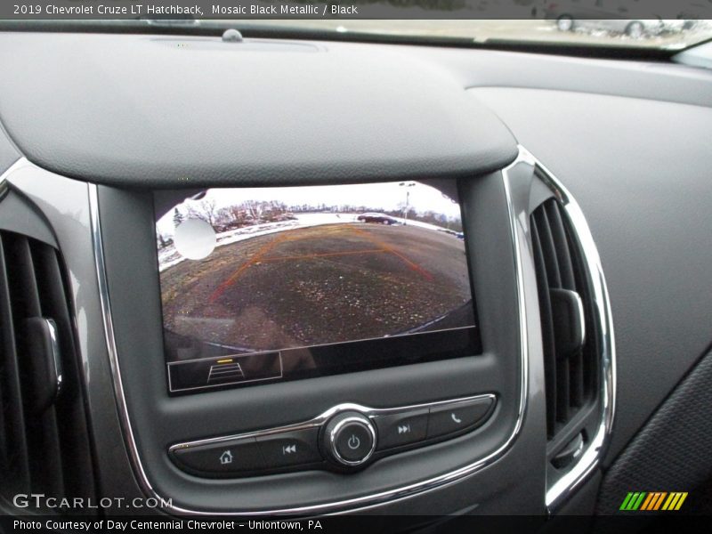 Mosaic Black Metallic / Black 2019 Chevrolet Cruze LT Hatchback