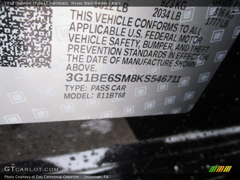 Mosaic Black Metallic / Black 2019 Chevrolet Cruze LT Hatchback