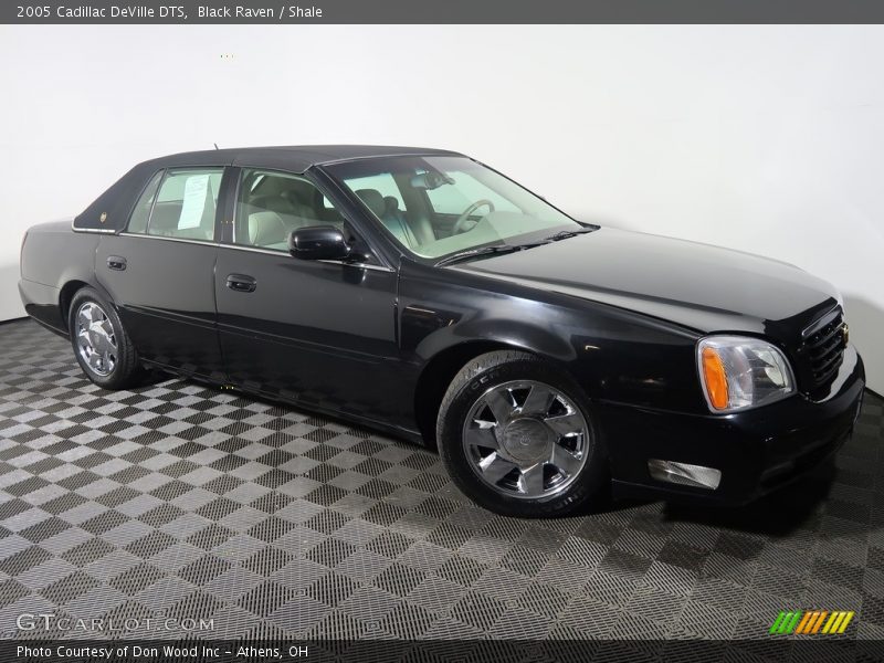 Black Raven / Shale 2005 Cadillac DeVille DTS