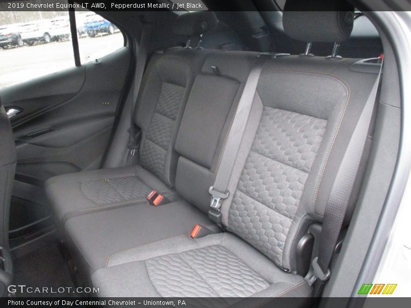 Pepperdust Metallic / Jet Black 2019 Chevrolet Equinox LT AWD