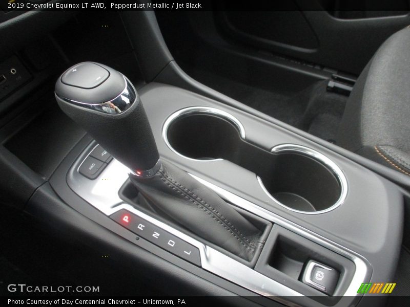 Pepperdust Metallic / Jet Black 2019 Chevrolet Equinox LT AWD