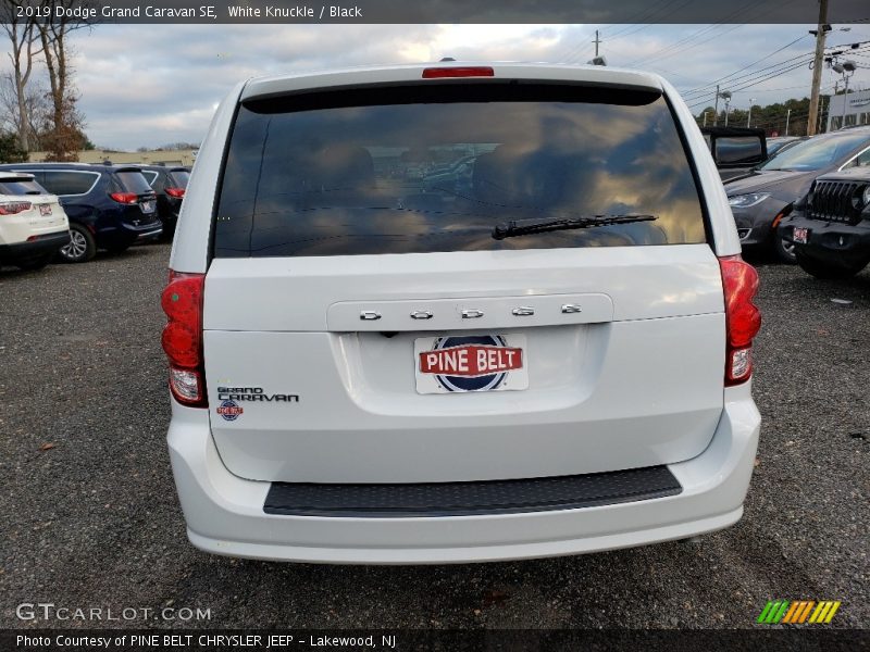 White Knuckle / Black 2019 Dodge Grand Caravan SE