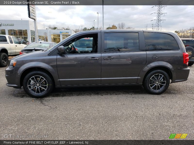 Granite Pearl / Black 2019 Dodge Grand Caravan SE
