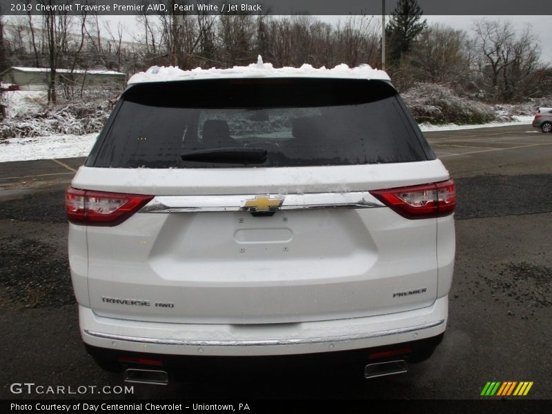 Pearl White / Jet Black 2019 Chevrolet Traverse Premier AWD