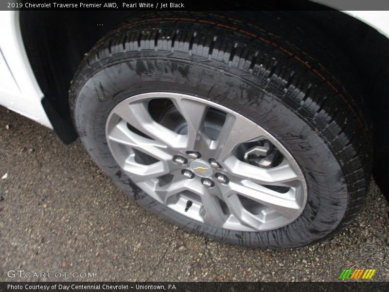 Pearl White / Jet Black 2019 Chevrolet Traverse Premier AWD