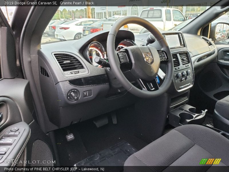 Granite Pearl / Black 2019 Dodge Grand Caravan SE