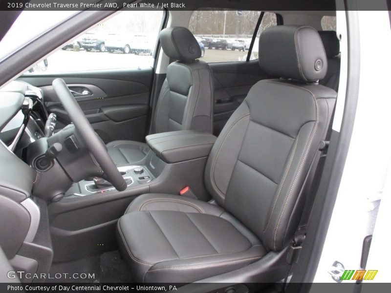 Pearl White / Jet Black 2019 Chevrolet Traverse Premier AWD