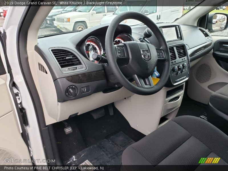 White Knuckle / Black/Light Graystone 2019 Dodge Grand Caravan SE