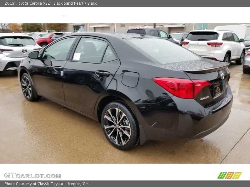 Black Sand Pearl / Black 2019 Toyota Corolla XSE