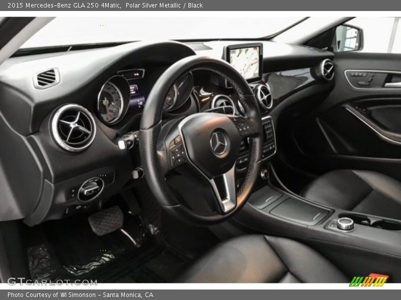 Polar Silver Metallic / Black 2015 Mercedes-Benz GLA 250 4Matic