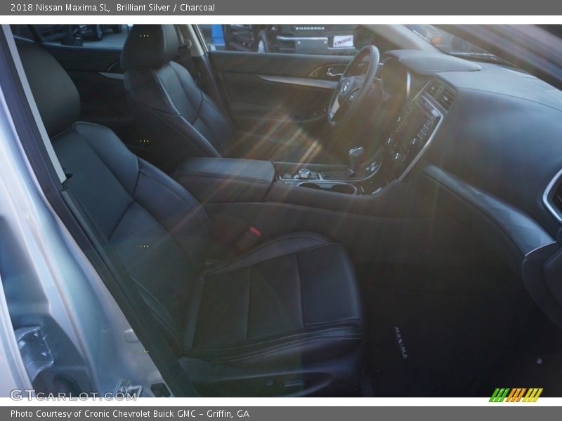 Brilliant Silver / Charcoal 2018 Nissan Maxima SL
