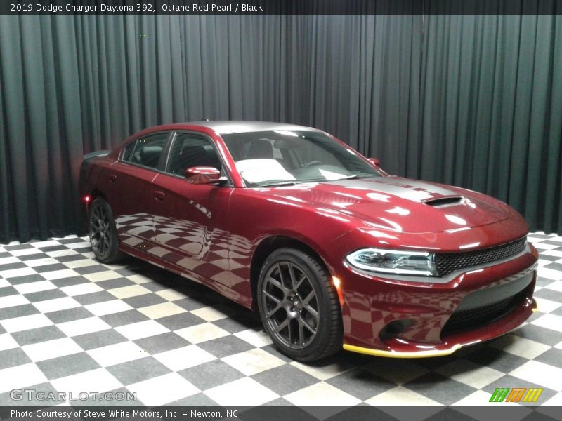 Octane Red Pearl / Black 2019 Dodge Charger Daytona 392