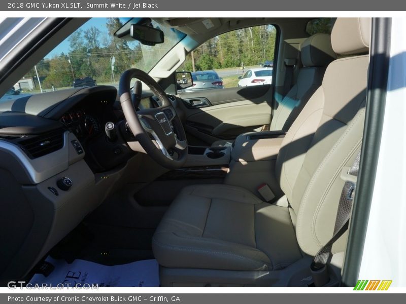 Summit White / Jet Black 2018 GMC Yukon XL SLT