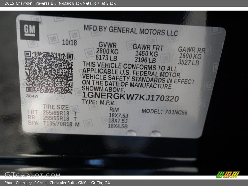 Mosaic Black Metallic / Jet Black 2019 Chevrolet Traverse LT