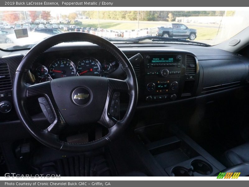 Pepperdust Metallic / Ebony 2019 Buick LaCrosse Essence
