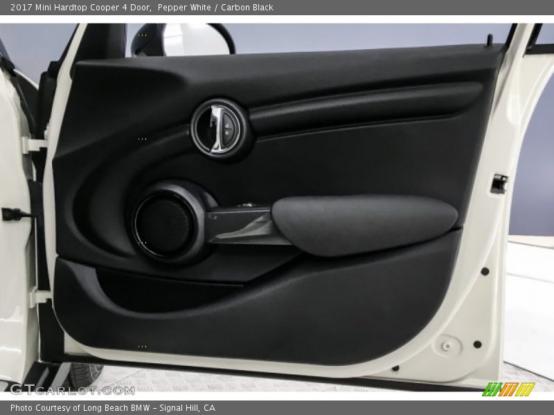 Pepper White / Carbon Black 2017 Mini Hardtop Cooper 4 Door