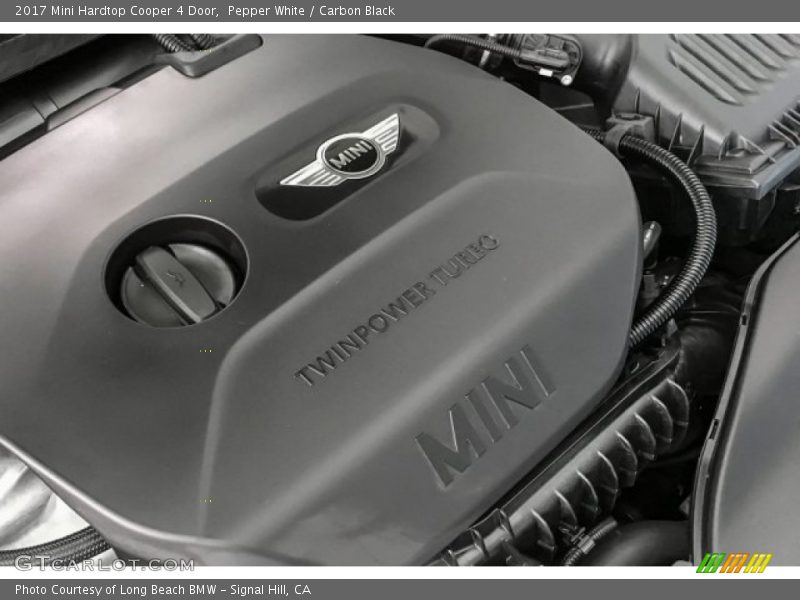 Pepper White / Carbon Black 2017 Mini Hardtop Cooper 4 Door