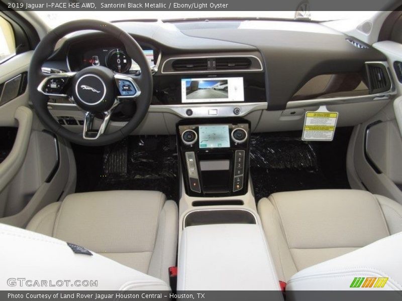 Dashboard of 2019 I-PACE HSE AWD