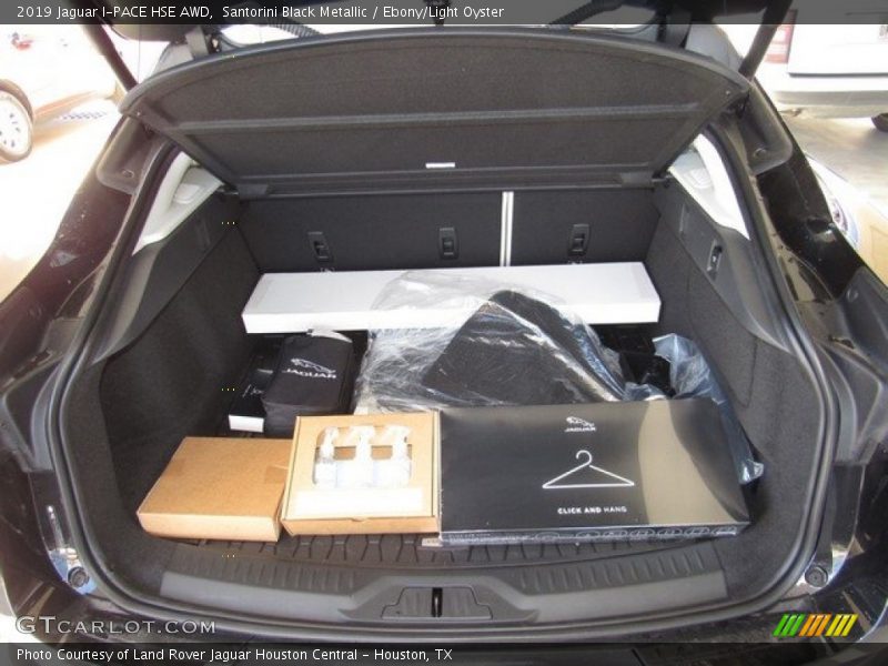  2019 I-PACE HSE AWD Trunk