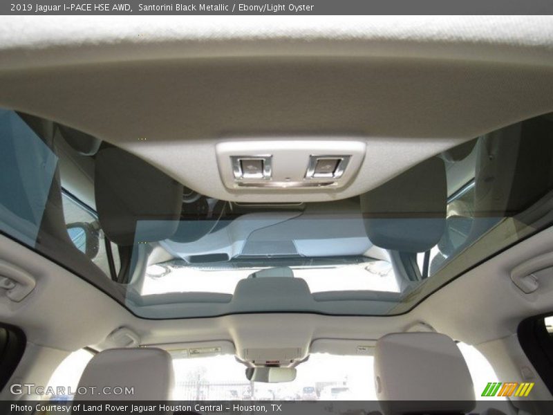 Sunroof of 2019 I-PACE HSE AWD