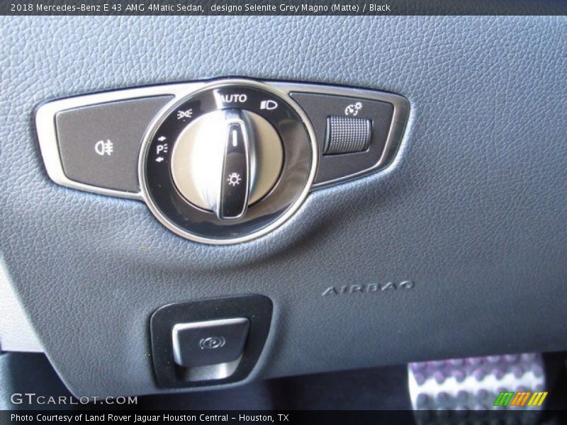 Controls of 2018 E 43 AMG 4Matic Sedan