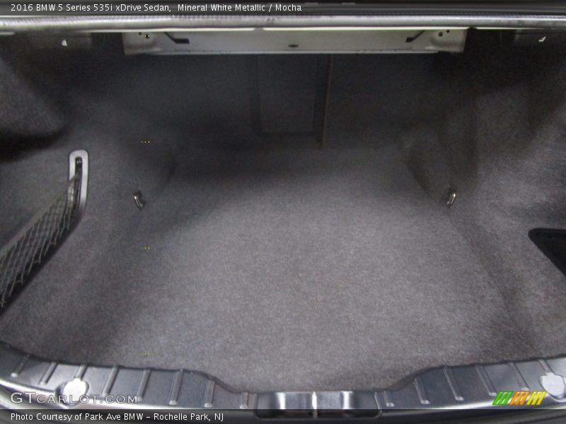 Mineral White Metallic / Mocha 2016 BMW 5 Series 535i xDrive Sedan