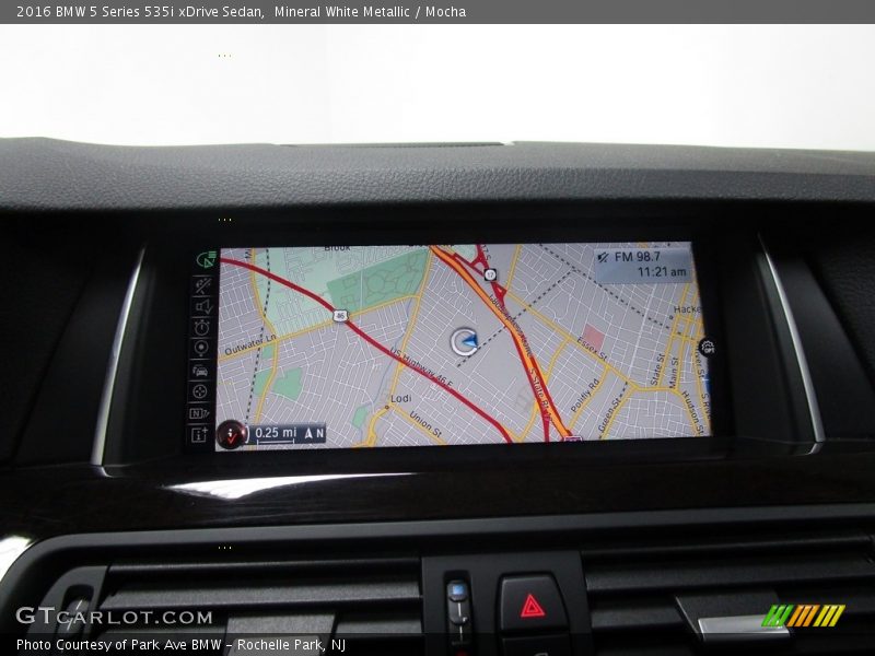 Mineral White Metallic / Mocha 2016 BMW 5 Series 535i xDrive Sedan