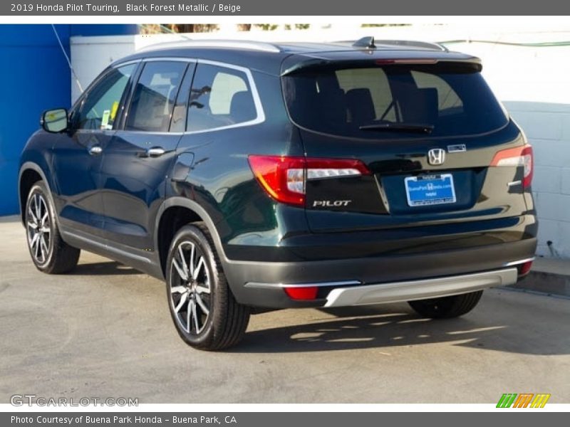 Black Forest Metallic / Beige 2019 Honda Pilot Touring