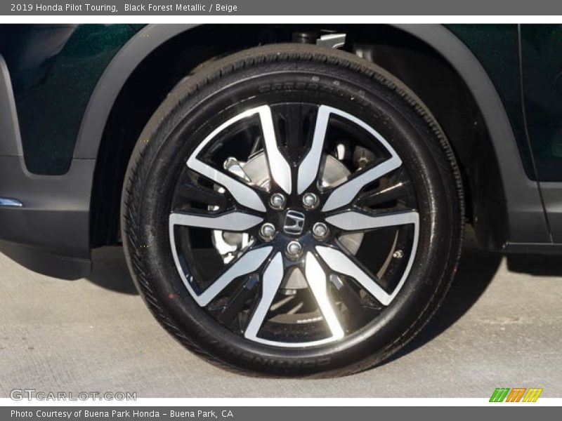  2019 Pilot Touring Wheel