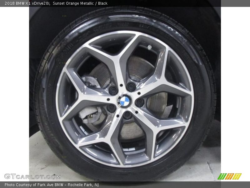 Sunset Orange Metallic / Black 2018 BMW X1 xDrive28i