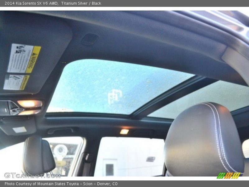 Titanium Silver / Black 2014 Kia Sorento SX V6 AWD
